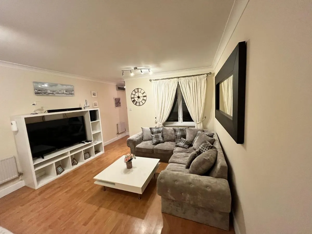 Holiday home River Bay Beautiful 2-Bed House In Cardiff
